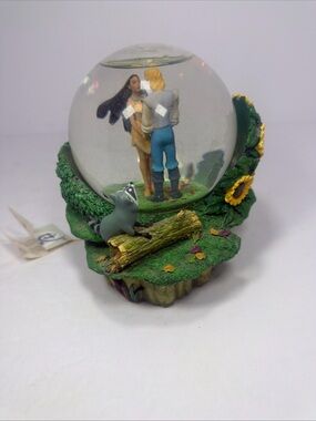 Disney Pocahontas Colors Of The Wind Meeko Musical Water Snow Globe Vintage